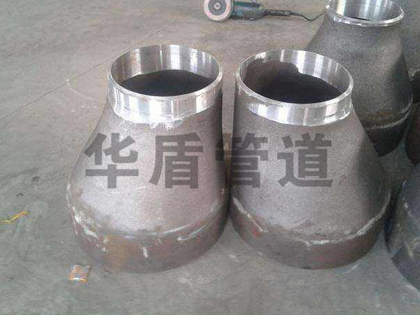 偏心異徑管
